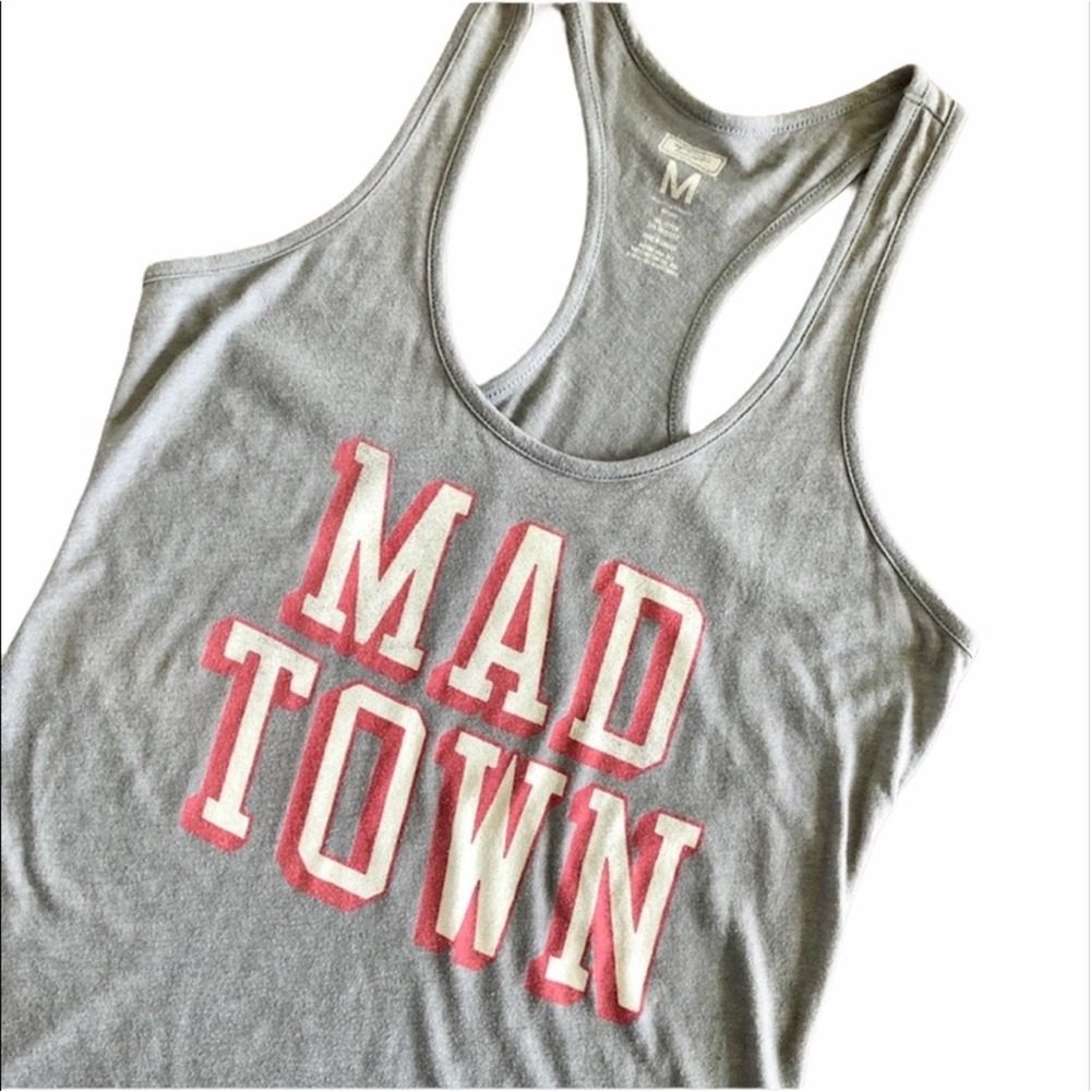 Wisconsin Badgers Tank - Picture 2 of 9